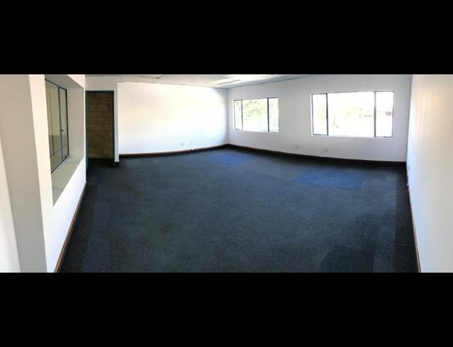 INDUSTRIAL PROPERTY TO RENT IN HENNOPSPARK